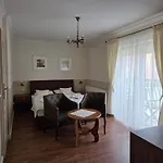 Privatunterkunft Atena