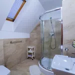 Privatunterkunft Atena