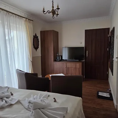 Atena * Świnoujście