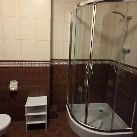 בית אירוח Atena *