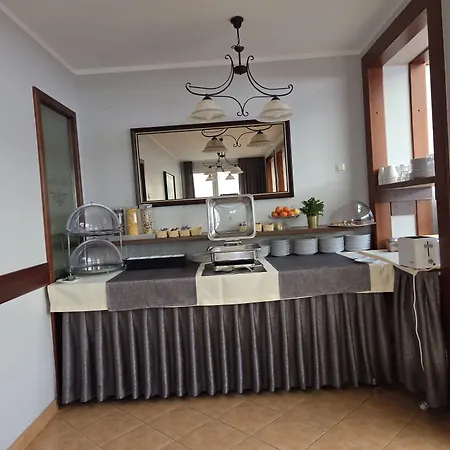 Atena Quarto em Acomodações Particulares *
