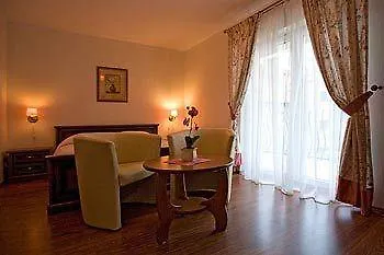 Quarto em Acomodações Particulares Atena