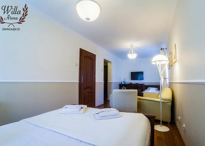 Privatunterkunft Atena *