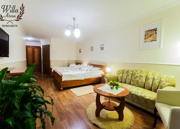 Privatunterkunft Atena *