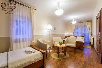 Atena Quarto em Acomodações Particulares