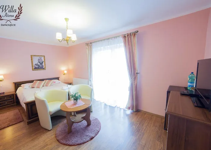 Atena Quarto em Acomodações Particulares